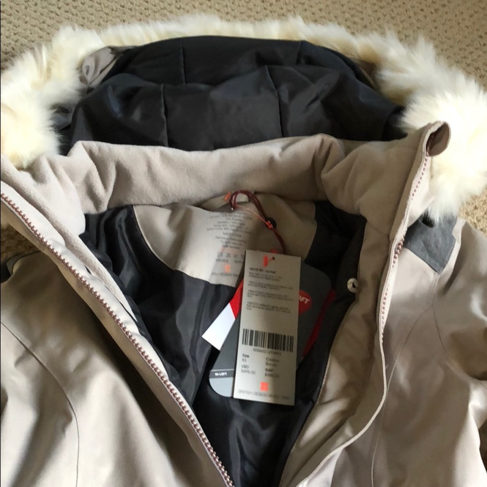 Sweaty Betty Uphill Ski Jacket - Picture 9 of 12